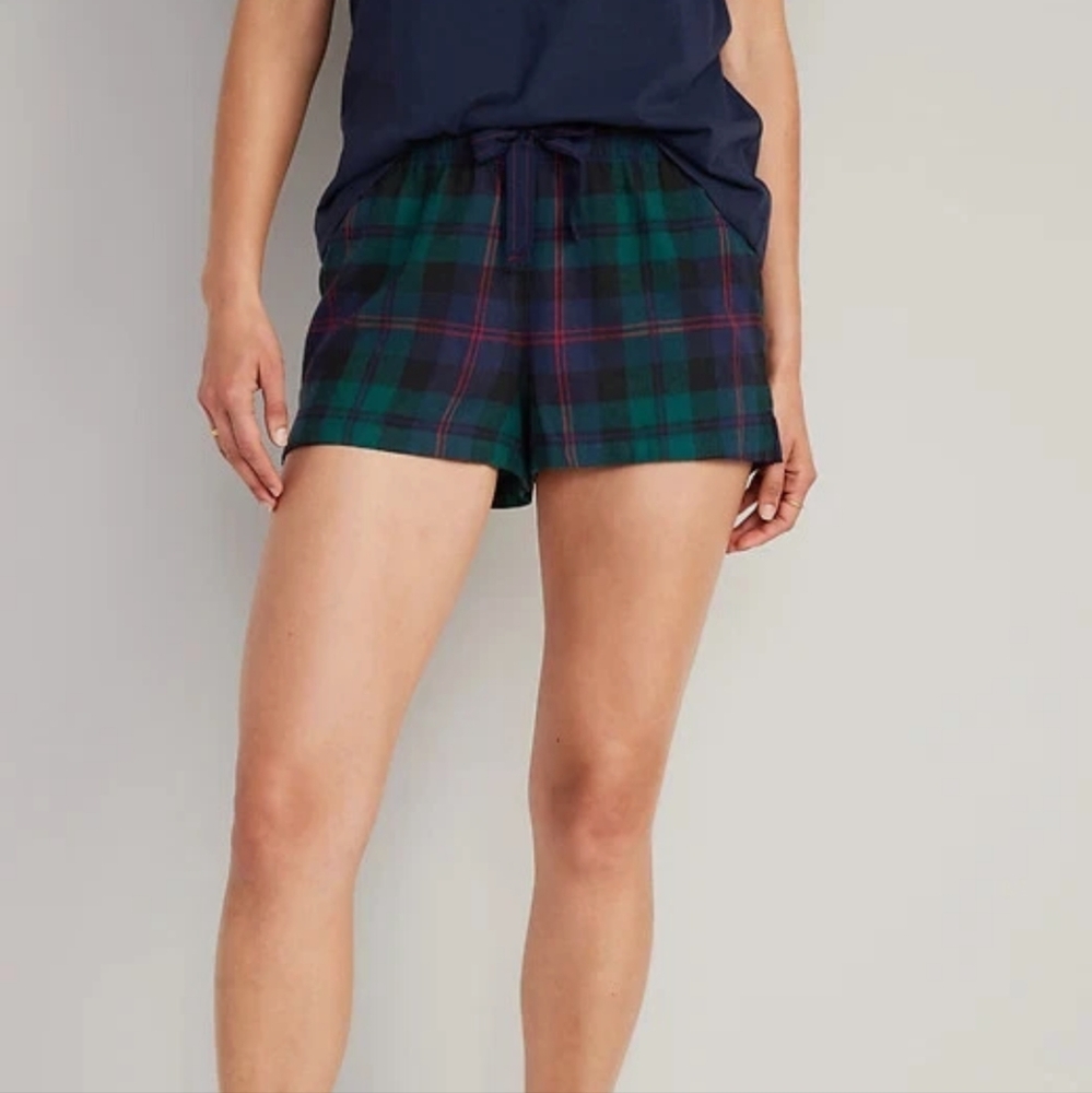 Old Navy Green and Blue plaid Flannel Lightweight Sleep Shorts